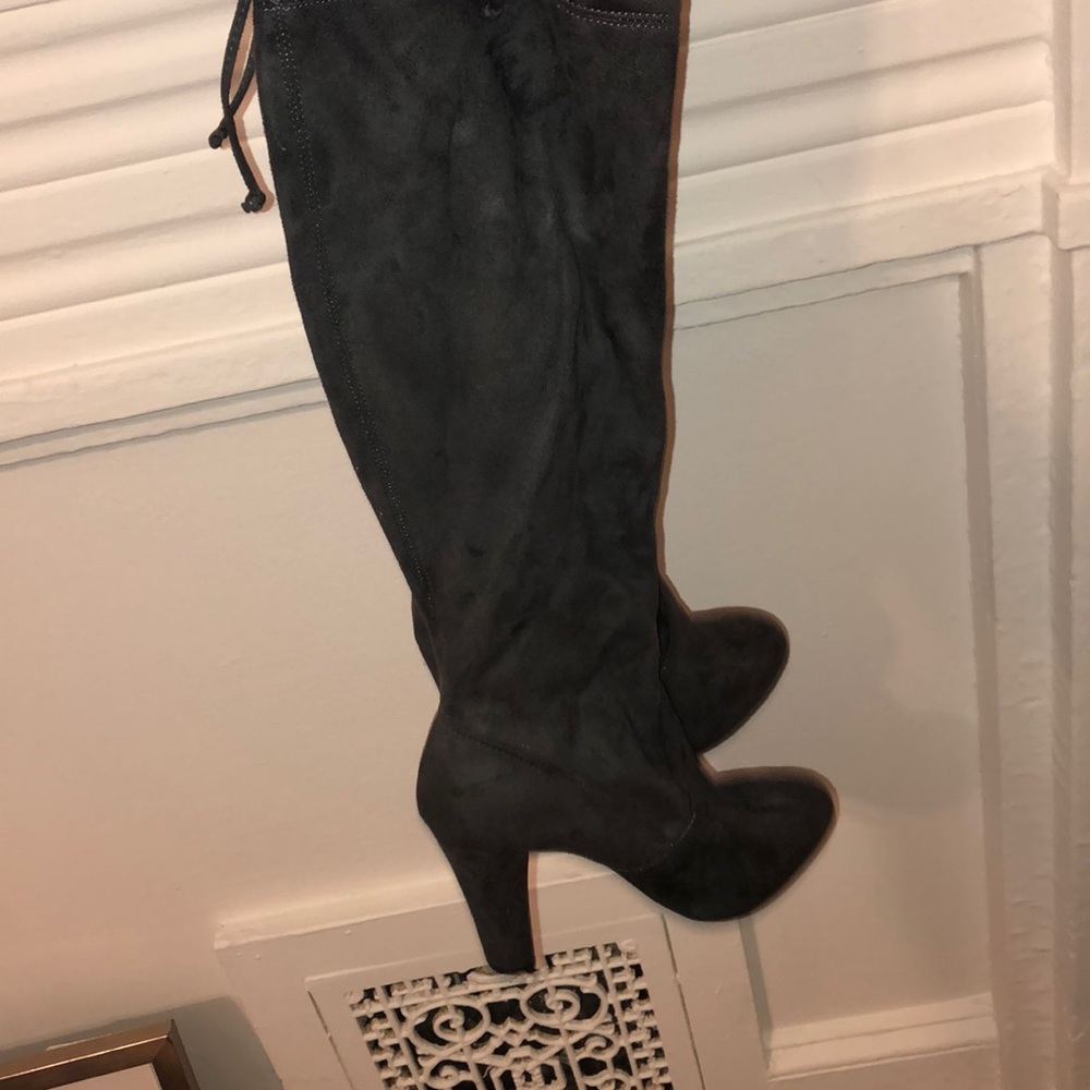 High grey velvet boots with back tie